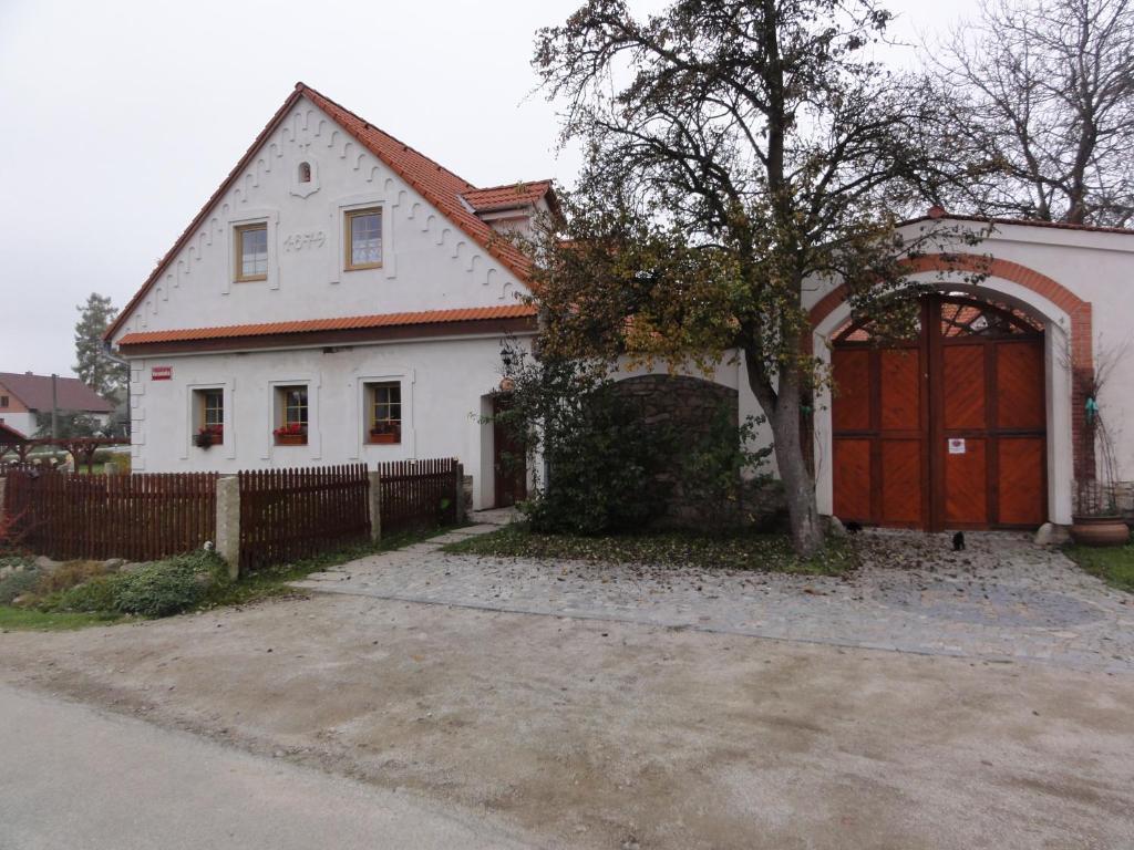 Penzion Keramika Jindrichuv Hradec Exterior photo